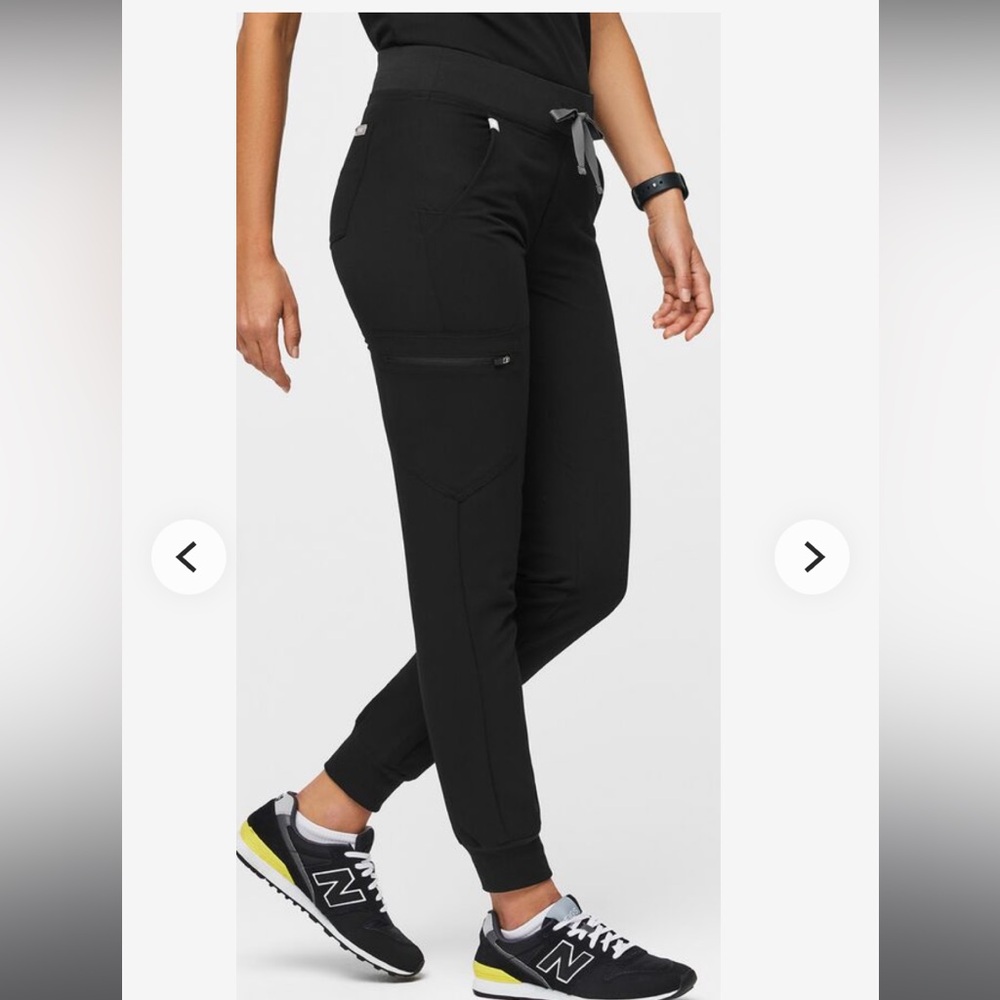 Figs Scrubs Zamora Joggers black size M
